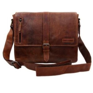 Messenger Bag aus Leder Simon XL für 69,95€ (statt 110€)