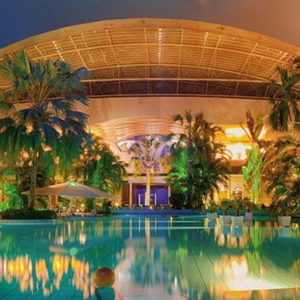 therme-erding-saunaparadies-champagnerpool