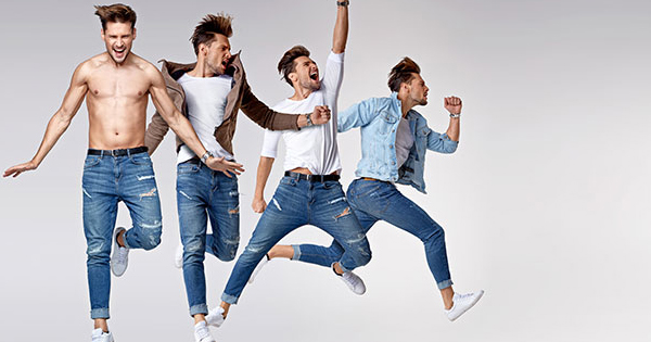 Männer-in-Jeans