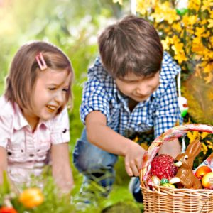 GRATIS Globus füllt kostenlos das gebastelte Osterkörbchen für Kinder
