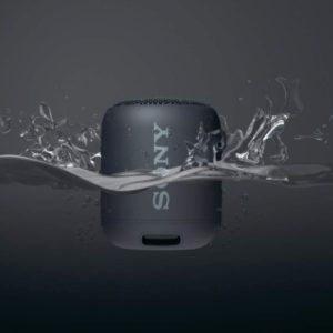 Sony SRS-XB12 Bluetooth Lautsprecher in Schwarz für 19,99€ (statt 34€)