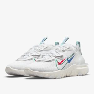 Nike React Vision Herrensneaker für 62,38€ (statt 100€)