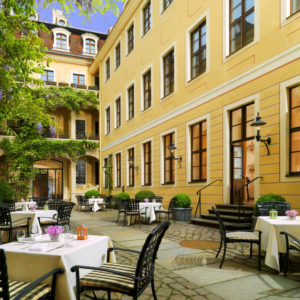 endet 💙 Dresden: 1 Nacht im schönsten Hotel Deutschlands + Frühstück für 89€ für Zwei