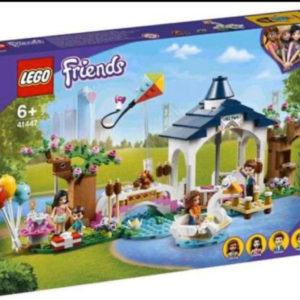 LEGO Friends Heartlake City Park (41447) für 34,99€ (Müller Abholung)