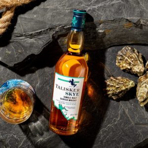 🥃 Talisker 10 Jahre Islay Single Malt Scotch Whisky 0,7 l für 22,97€ (statt 30€)