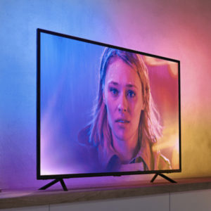 Philips Hue Play Gradient Lightstrip Starter Set 50-60 Zoll für 299€ (statt 364€)