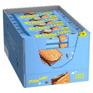 PiCK_UP_ChocoMilk_24_x_28_g_Riegel_mit_knackiger_Milchschokolade_und_Milchcreme_zwischen_zwei_Keksen_der_Snack_fuer_unterwegs_Thekenaufsteller_mit_24_Stueck