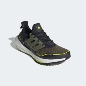 adidas Ultraboost 21 COLD.RDY Laufschuh für 91,80€ (statt 159€)