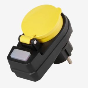 Outdoor Schuko Adapter mit Schaltern für 5,99€ (statt 8,49€)
