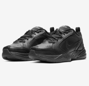 air-monarch-iv-herren-trainingsschuh-2TnLMk_1