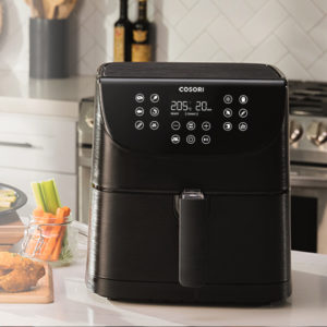 Cosori Premium 5.5L XXL Heiß­luft­frit­teu­se für 99,99€ (statt 115€)