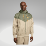 nike_kapuzenjacke_sportswear_heritage_essentials_windrunner