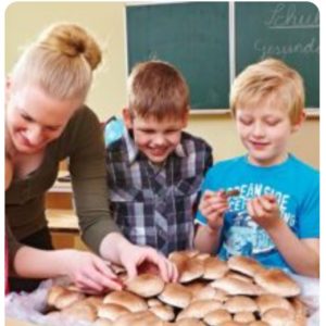 Pilzboxen gratis für Schulklassen vom Bund Deutscher Champignon- und Kulturpilzanbauer