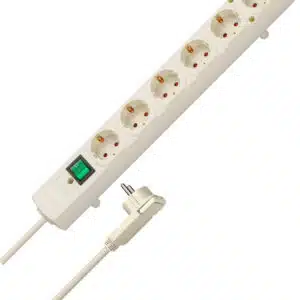 Brennenstuhl Comfort-Line Plus, Steckdosenleiste 6-Fach (Mehrfachsteckdose mit Flachstecker und Schalter, 2m in Weiß für 6,99€ (statt 8€)