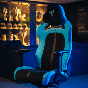 Razer Enki Pro Williams Esports Edition Premium-Gamingstuhl für 737,99€ (statt 1.518€)