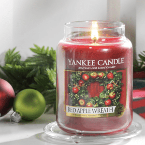 🍎 Yankee Candle Red Apple Wreath für 17,99€ (statt 36€)