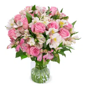 Thumbnail Blumenstrauß mit Rosen und Inkalilien - mit bis zu 40 Blüten für 37,98€