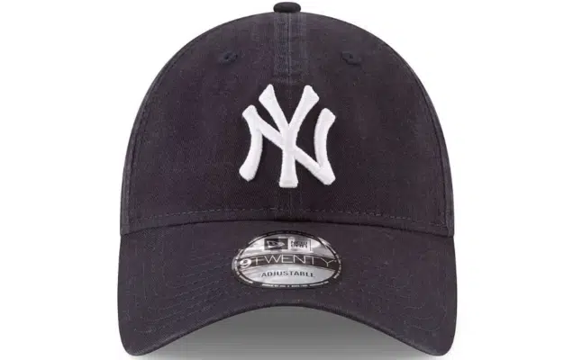 NEW ERA MLB NEW YORK YANKEES CORE CLASSIC 9TWENTY CAP