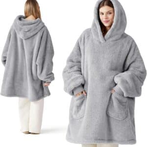 BEDSURE Hoodie Decke mit Ärmeln [Amazon]