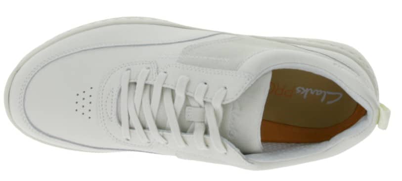 Weißer Herren-Sneaker von oben Clarks Pro Lace