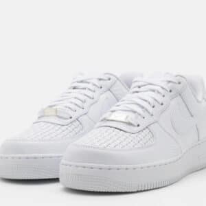Nike AIR FORCE 1 &#039;07 - Sneaker low in weiß in verschiedenen Größen für 67,96€(Statt 129€)