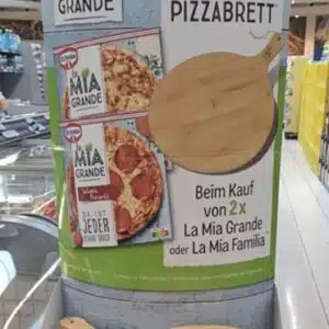 Gratis Bambus-Pizzabrett beim Kauf von 2x Pizza La Mia Grande oder 2x Pizza La Mia Familia