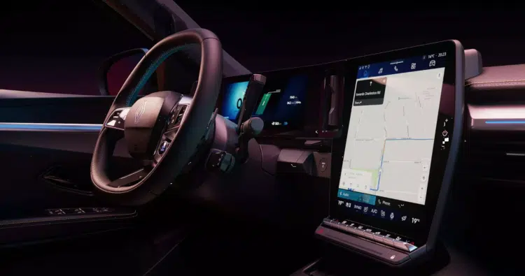 Renault Scenic E-Tech Techno 220 Long Range