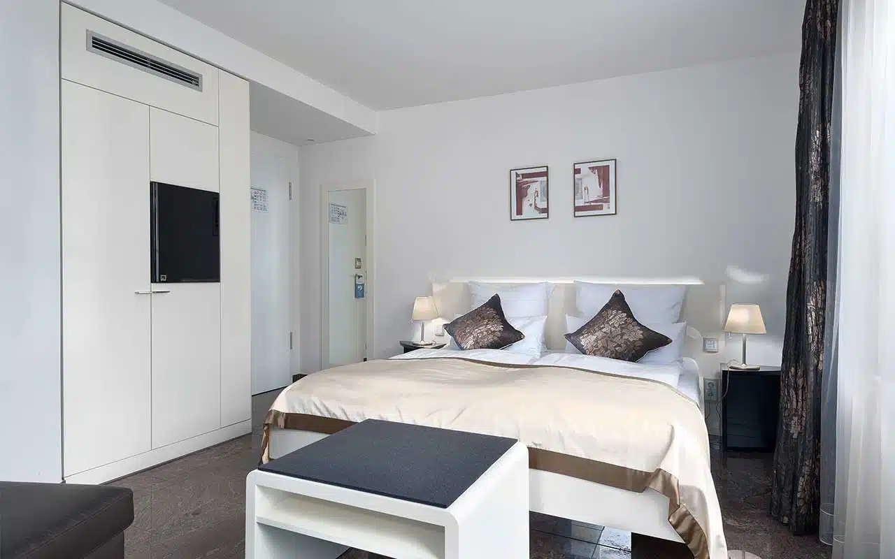 Standard-Doppelzimmer im Tripp In Kaiser Hotel in Schriesheim