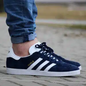 Thumbnail 🔷 Adidas Gazelle aus Wildleder collegiate navy/white für 59,99€ (statt 75€)
