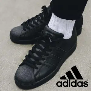 Thumbnail ⚫ Adidas Superstar Unisex aus Leder in schwarz für 89,99€ (statt 119€)