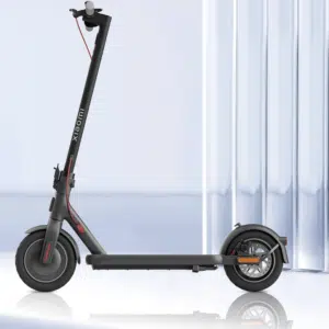 Thumbnail Bestpreis-Alarm: Xiaomi Electric Scooter 4 für 299,99€ + GRATIS: Xiaomi OpenWear Stereo Kopfhörer