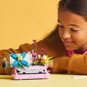 Thumbnail 📜 LEGO 3-in-1 Schreibmaschine mit Blumen für nur 18,99€