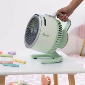Thumbnail Abkühlung gegen die Hitzewelle! 😀🍃 Shark FlexBreeze HydroGo in Mint für nur noch 77,99€! 🚀 Kabelloser Ventilator mit Akku, Sprühnebel und 5 Stufen - für drinnen & draußen! 🌞