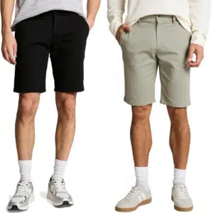 Thumbnail Schick fürs Büro, bequem im Alltag: TOM TAILOR Chino Shorts mit 98% Baumwolle in Schwarz oder Olive für nur 17,99€ - satte 40% Ersparnis! 😀