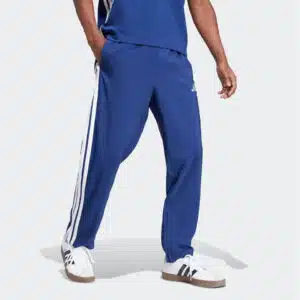 Thumbnail Adidas Herren 3-Streifen Hose für 23,95€ (statt 31)