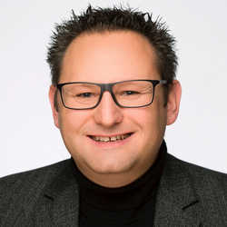 Profilbild von OliverJ