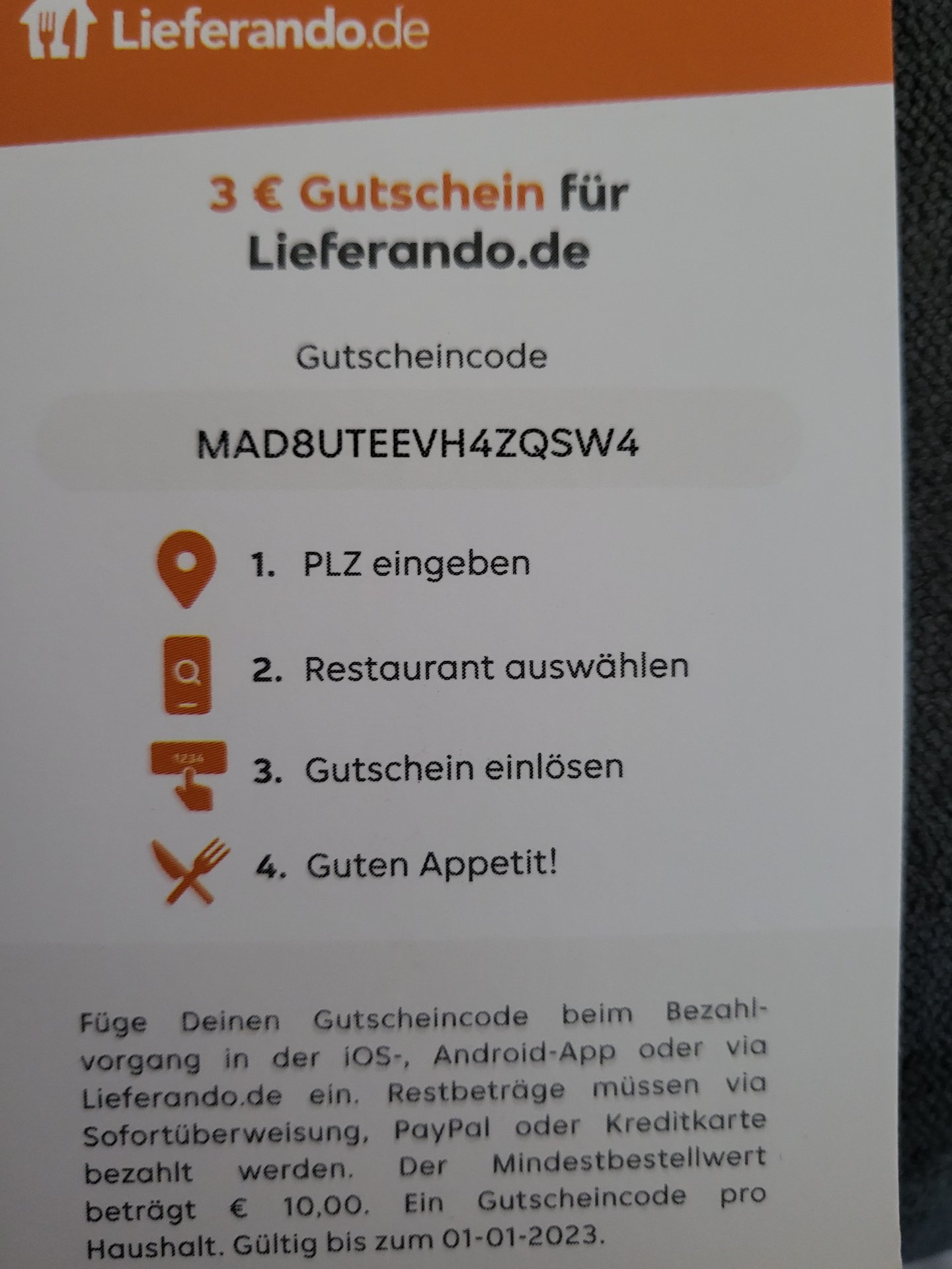 Lieferando: 5€ Gutschein für Studenten (MBW 10€)