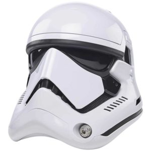Elektronischer Helm: Star Wars The Black Series First Order Stormtrooper für 101,98€ statt 124€