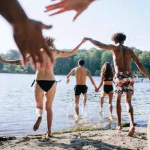 Booking.com: 10% Reiseguthaben zurückerhalten (+ evtl. weitere 10% als Amazon prime Kunde)