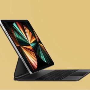 Apple iPad Pro 12.9 (2021) 128GB WiFi spacegrau + Magic Keyboard für 1.249€ (statt 1.388€)