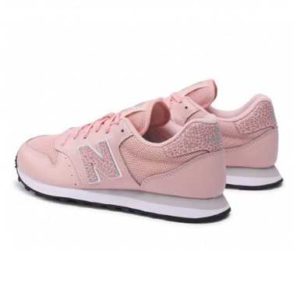 New Balance GW500MM1 Damensneaker für 42,- € (statt 51,97€).