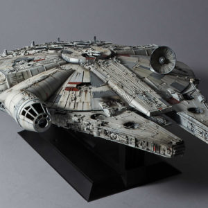 bandai-millennium-falcon-perfect-grade-01206