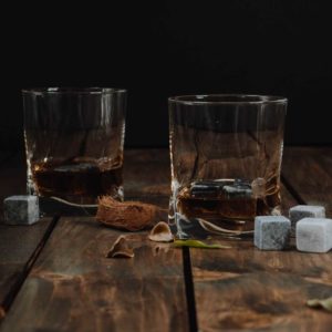 Bis zu 23% Rabatt auf Whisky bei CaptainScotch - z.B. Pittyvaich 30 Jahre Special Release 2020 für 344,99€ (statt 390€)